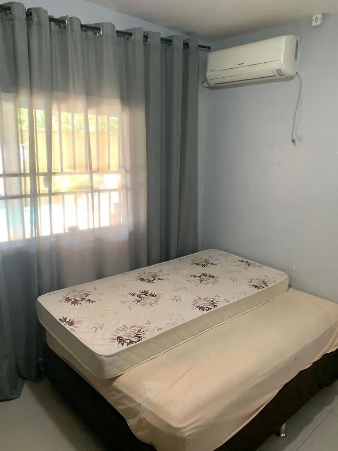 Vila Casa Para Familia Com Piscina 500 Metros Da Praia Itapoa  Itapoa (Santa Catarina)